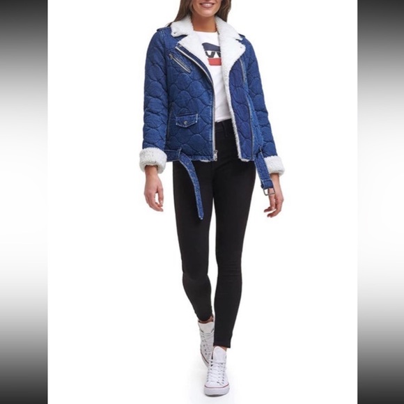 Levi's Jean Jacket - Picture 5 of 9